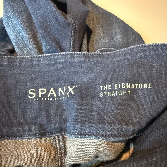 Spanx Women 29 The Signature Straight Jeans Dark Wash Stretch Denim Side Zip - Picture 4 of 11